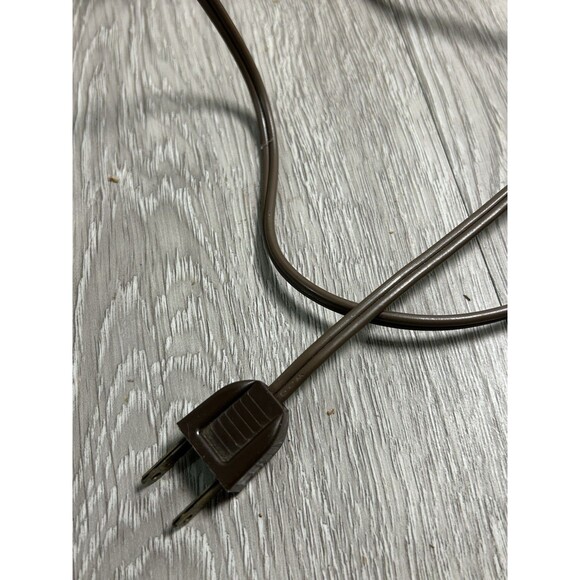 Vintage MCM Brass Toleware Accent Lamp For Vanity Nightstand 14” - Picture 11 of 13